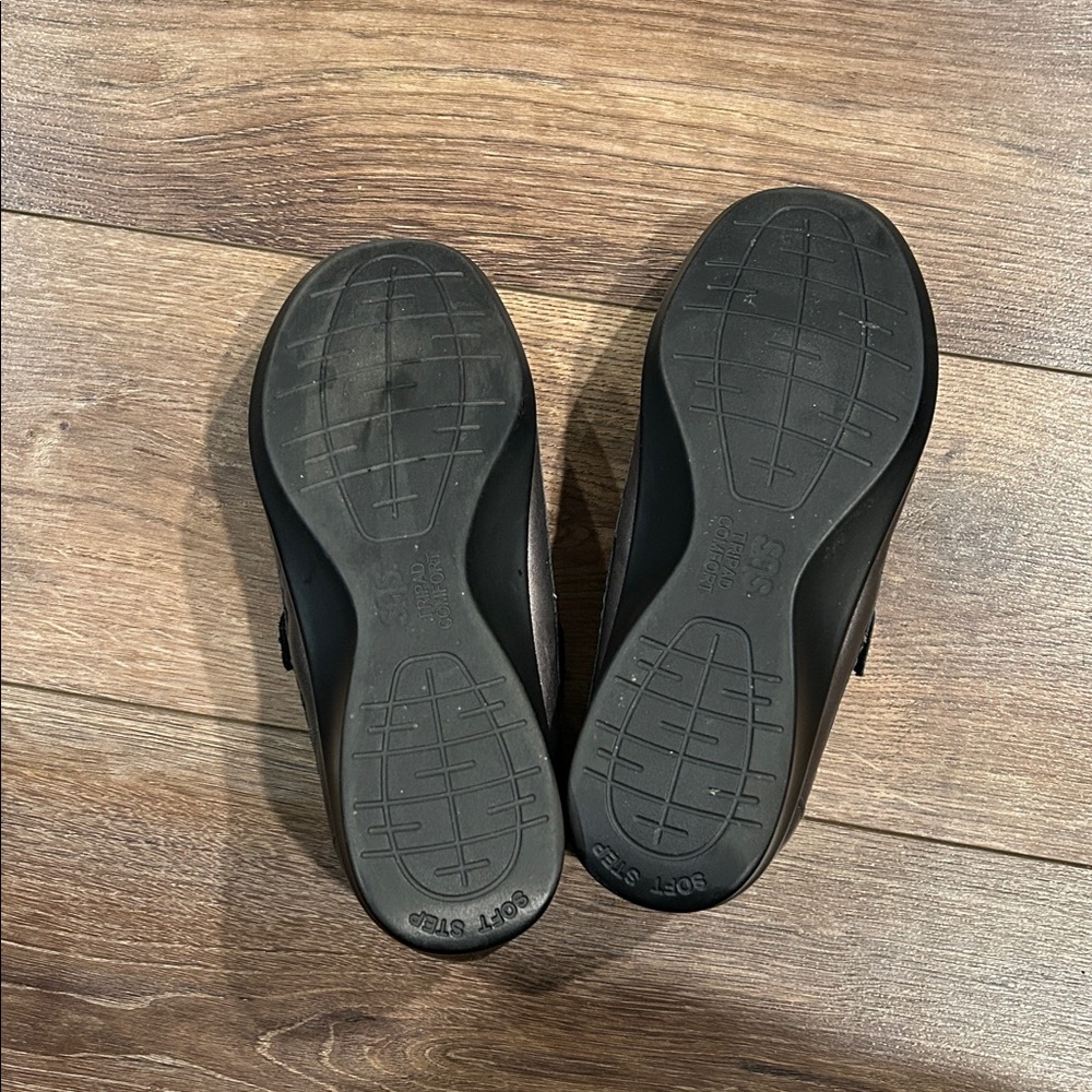 SAS SHOES - Picture 2 of 3